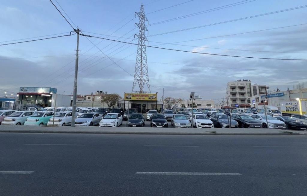 Aliyan Motors For Car Trading Showroom