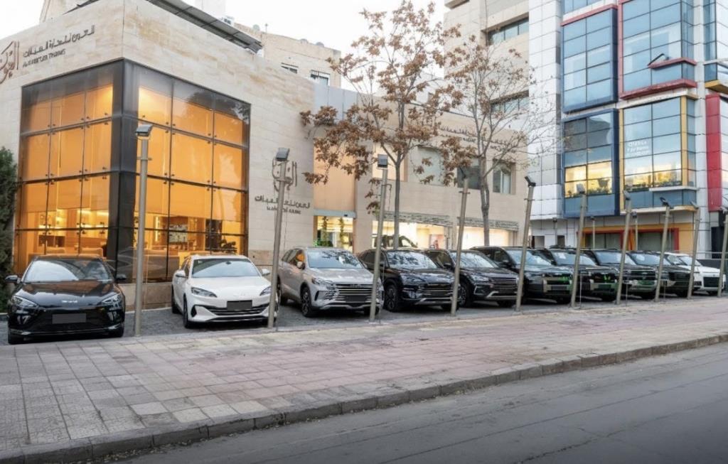 Al-Aoun For Car Trading Showroom