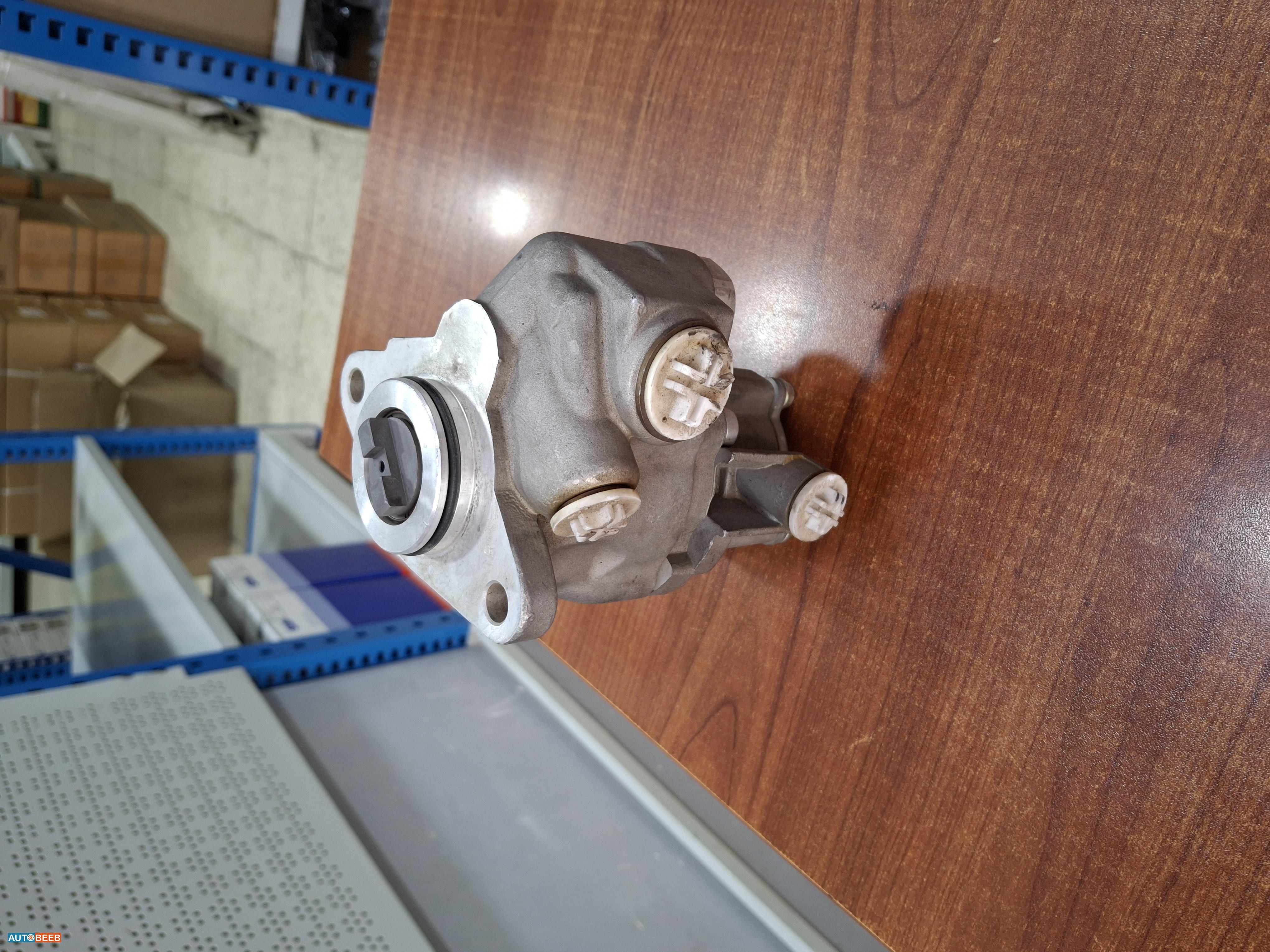  Mechanics  Mercedes Benz 