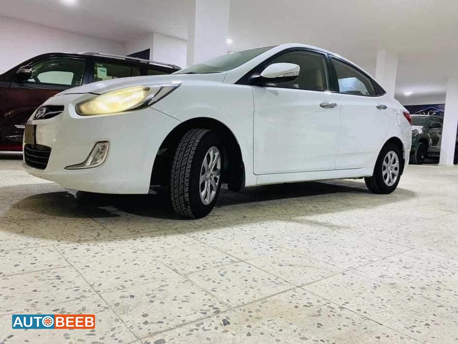 Hyundai Accent 2015