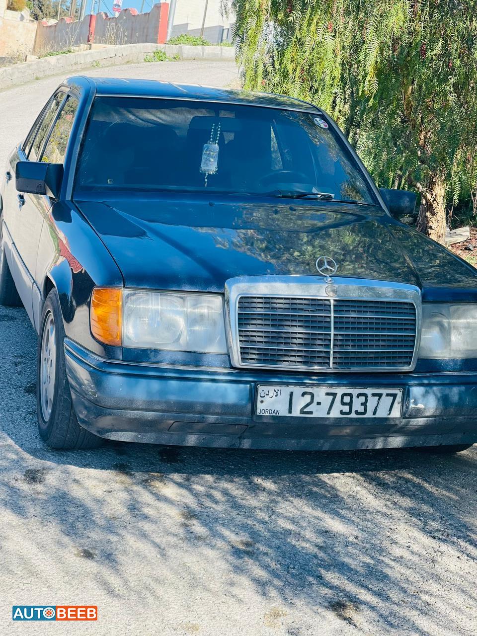 Mercedes Benz E200 1991