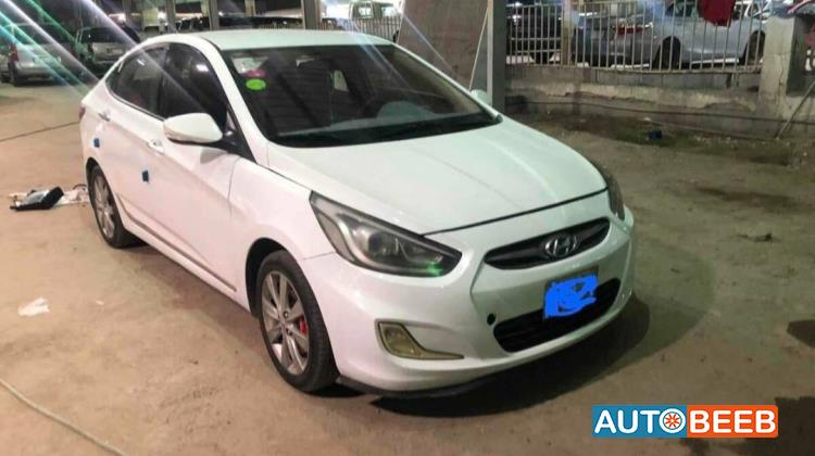 Hyundai Accent 2015