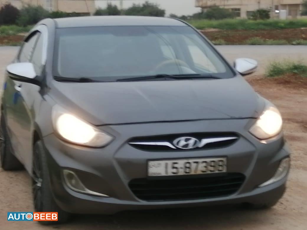 Hyundai Accent 2012