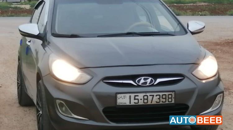 Hyundai Accent 2012