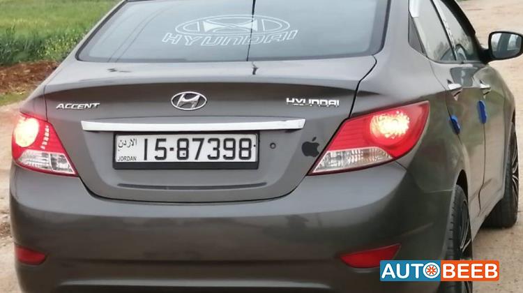 Hyundai Accent 2012