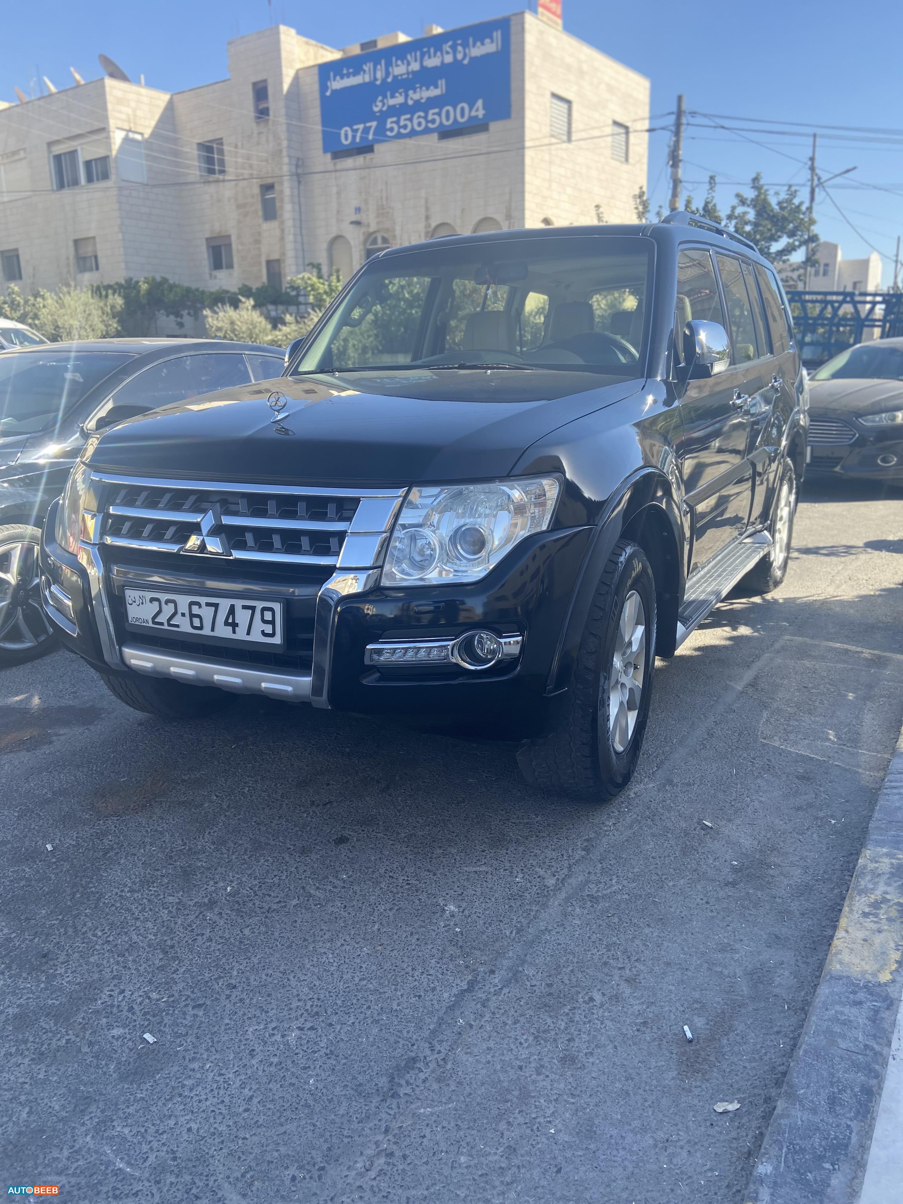 Mitsubishi Pajero 2015