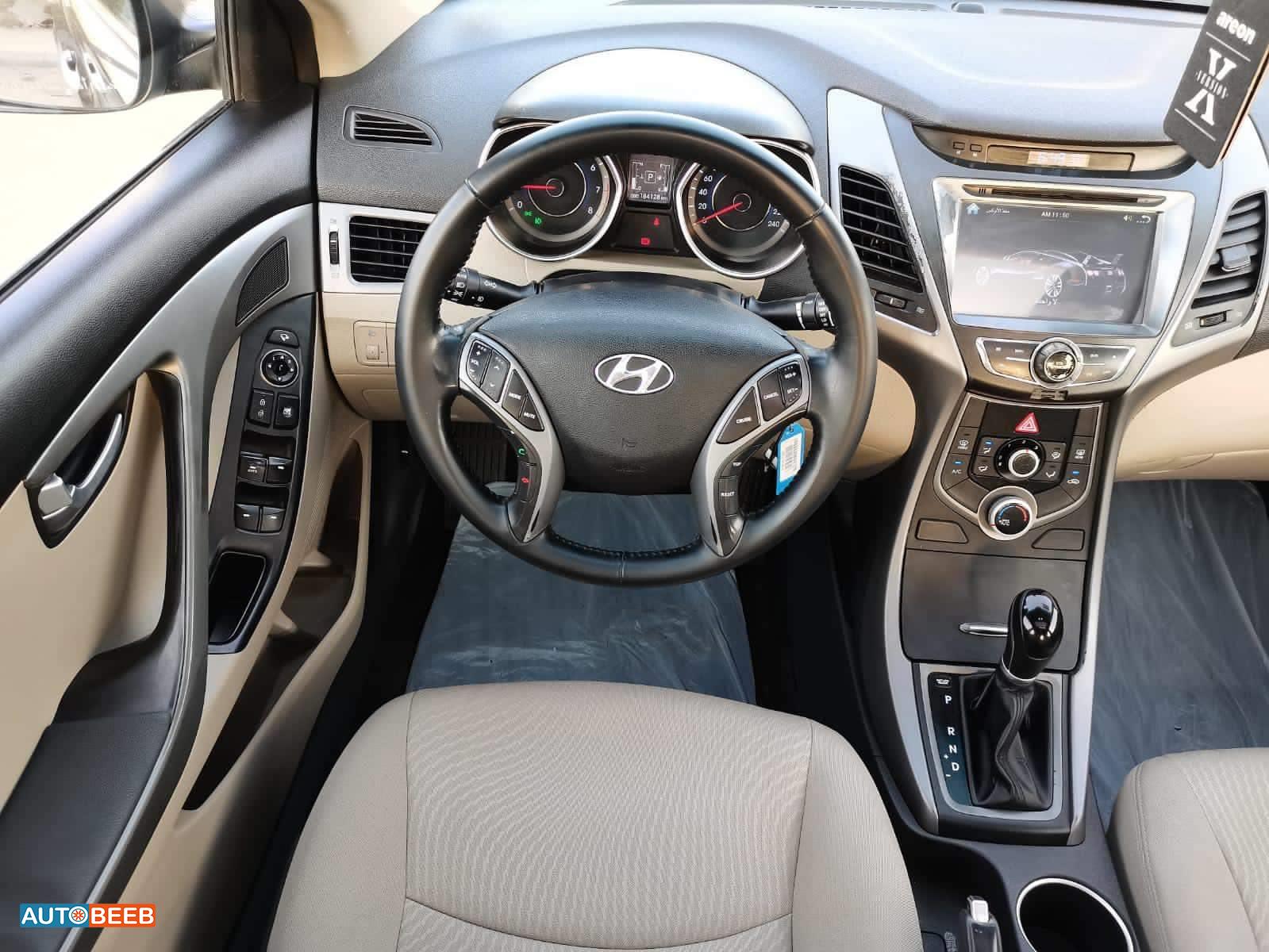 Hyundai Elantra 2015