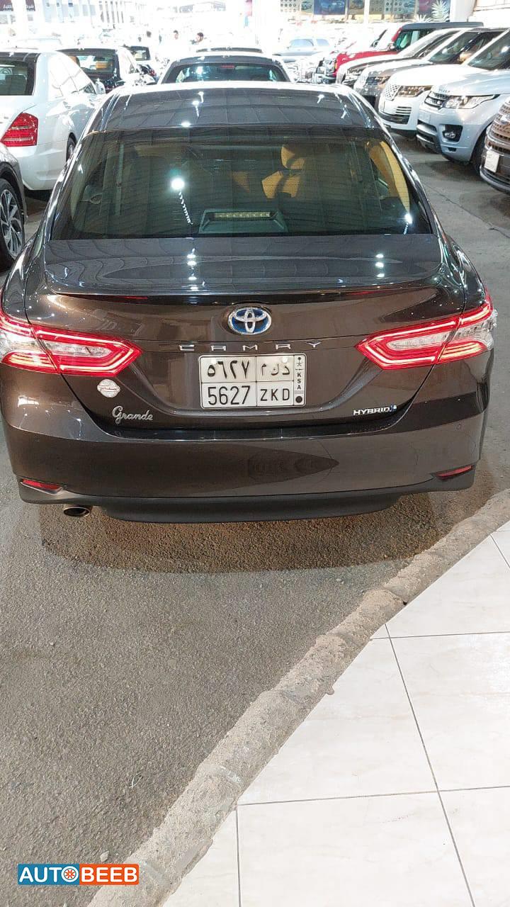 Toyota Camry 2020