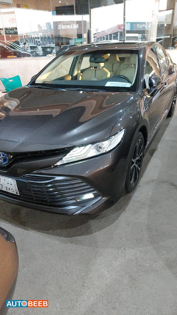 Toyota Camry 2020