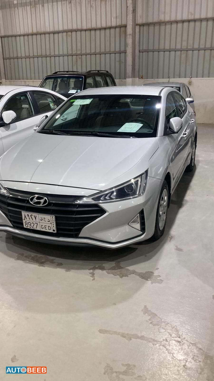 Hyundai Elantra 2019