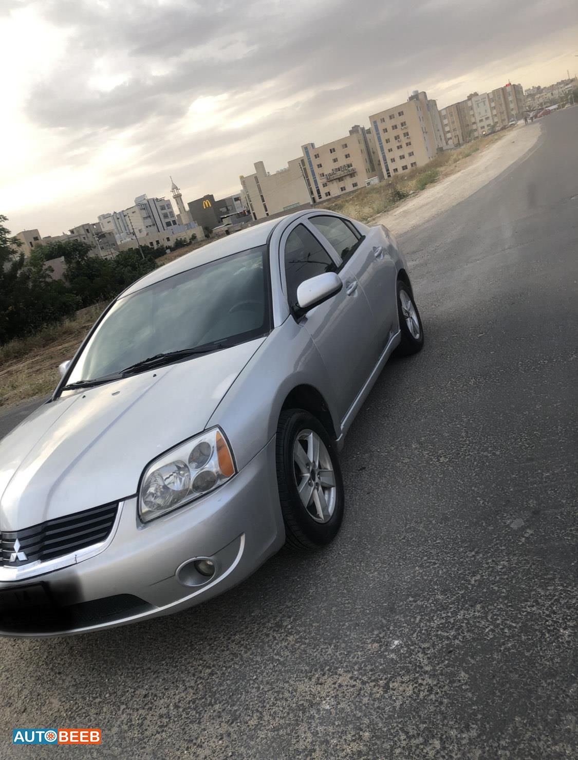 Mitsubishi Galant 2008