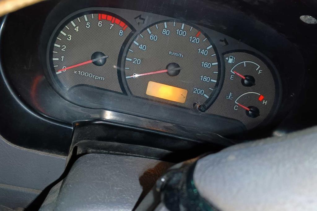 Cabin  Gauges and meters Hyundai Accent