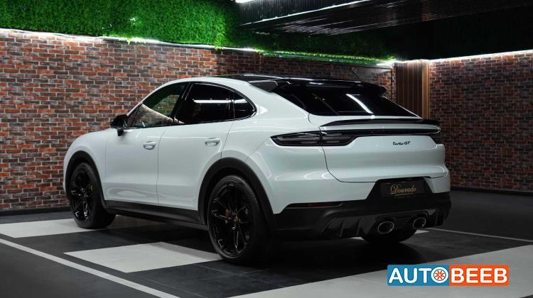 Porsche Cayenne 2023