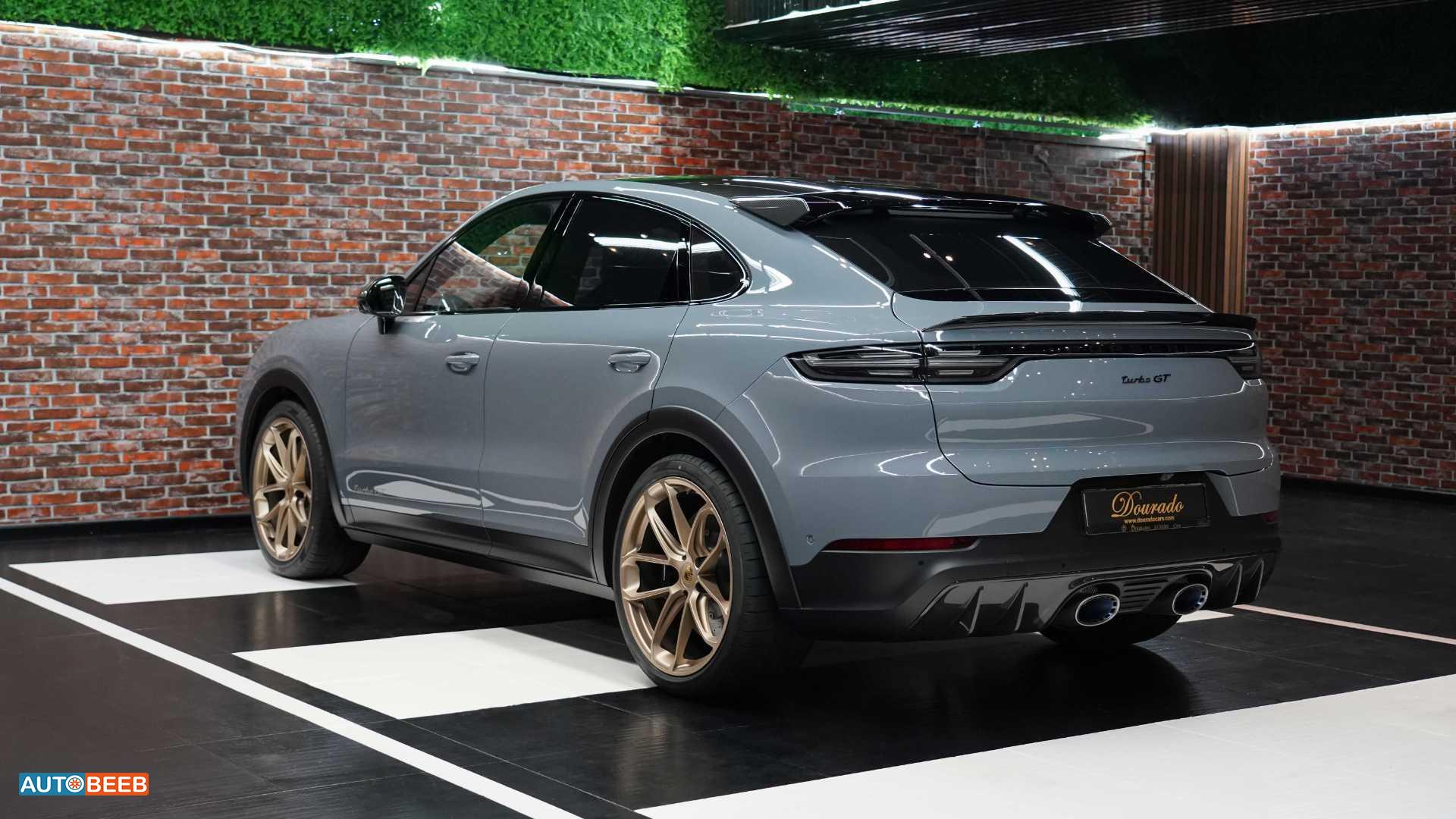 Porsche Cayenne 2023