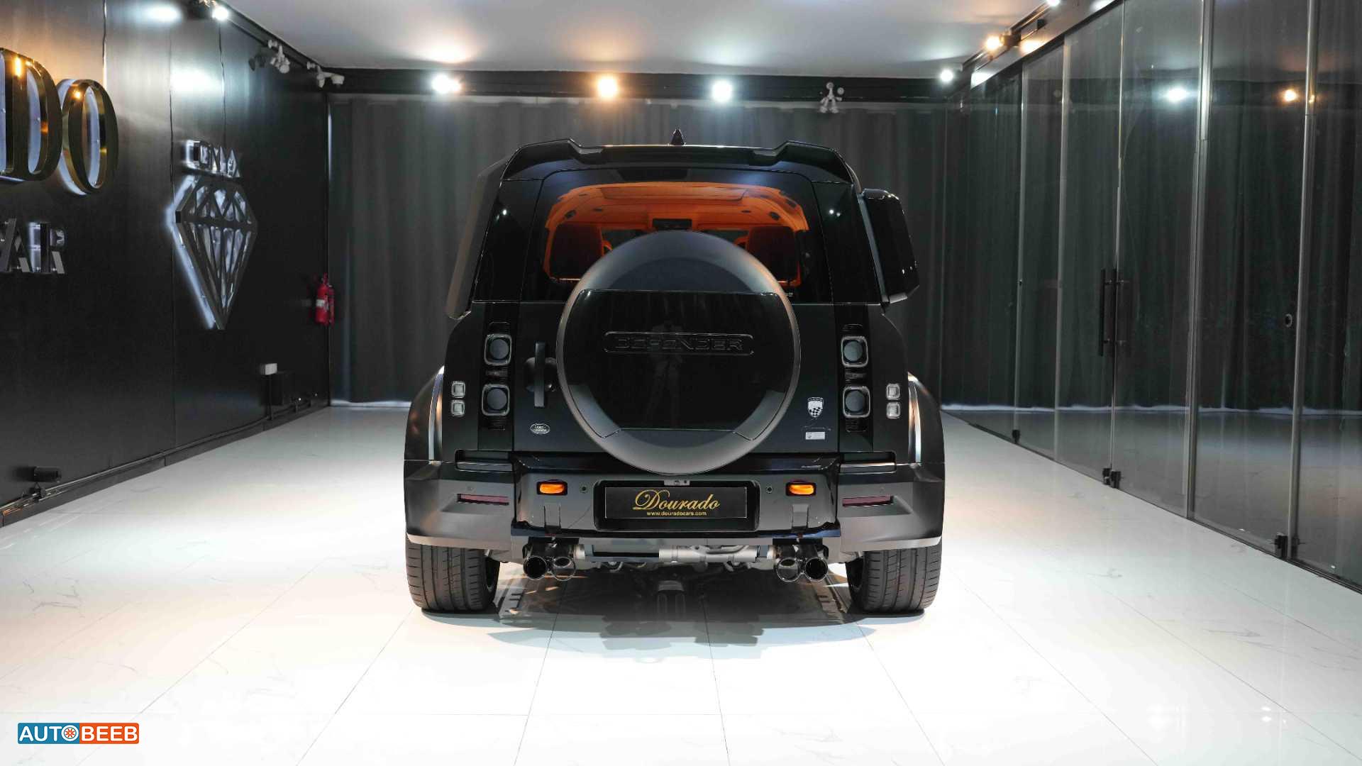 Land Rover Defender 2024