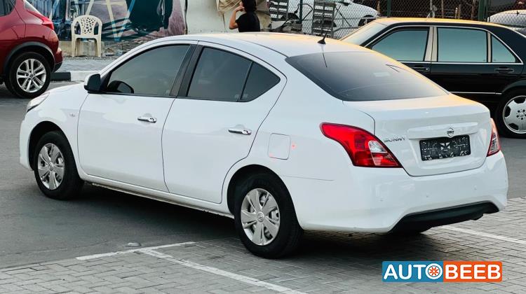 Nissan Sunny 2021