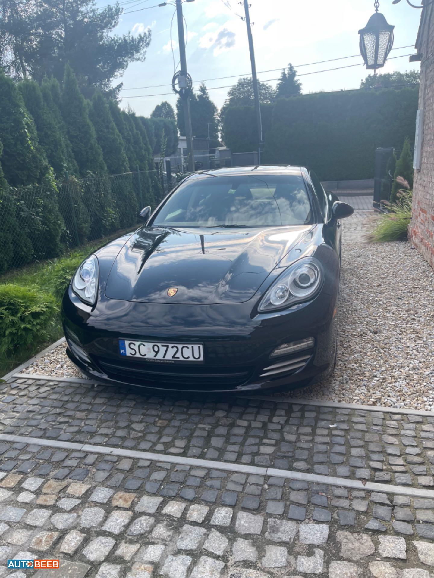 Porsche Panamera 2011