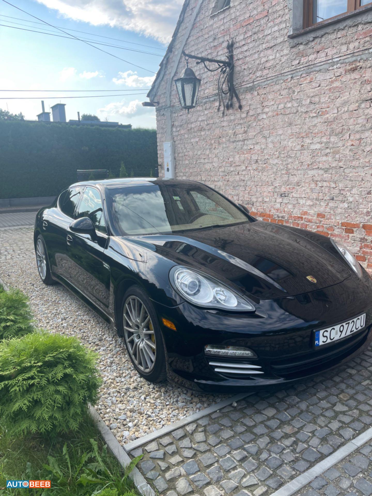 Porsche Panamera 2011