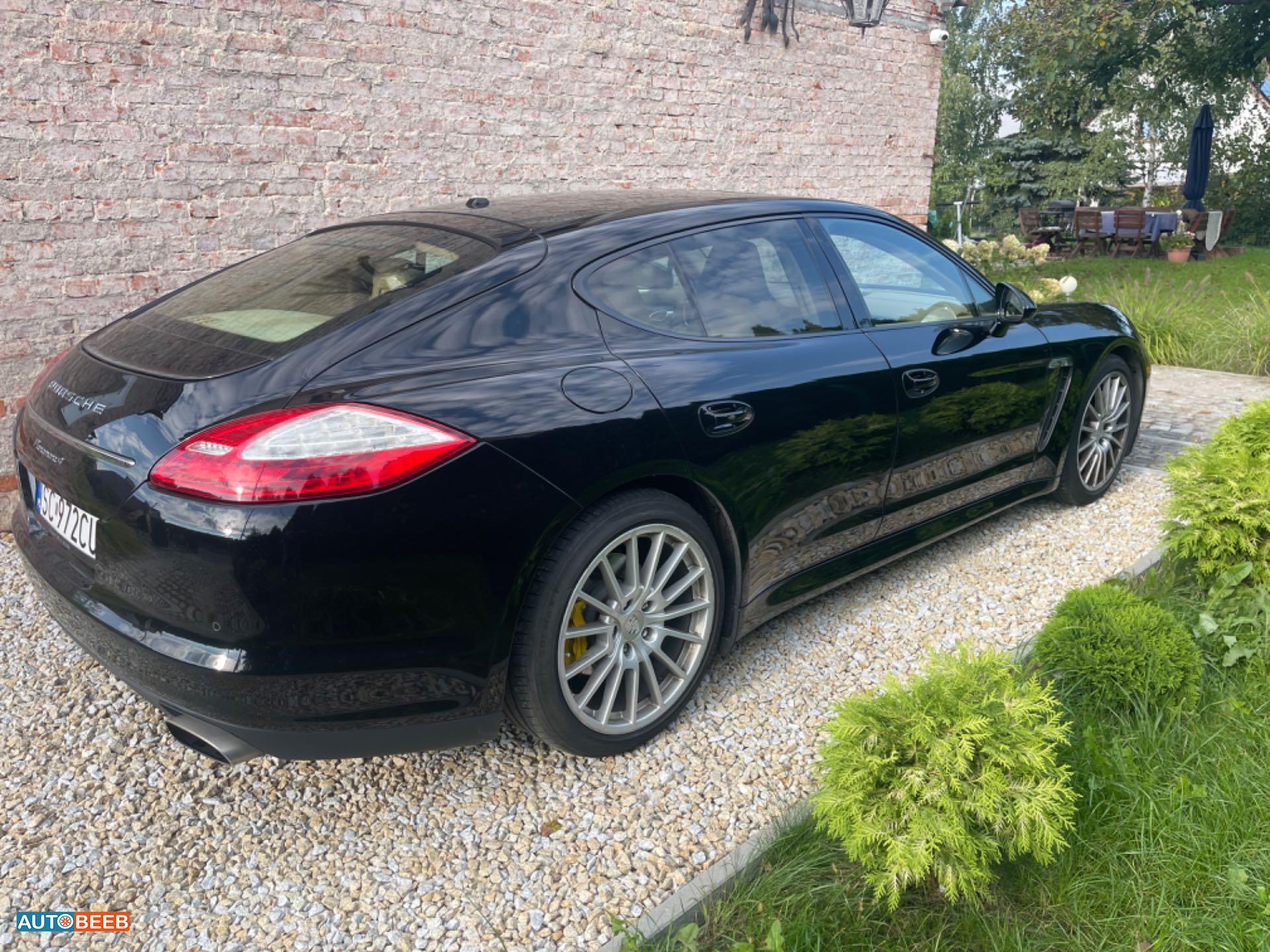 Porsche Panamera 2011