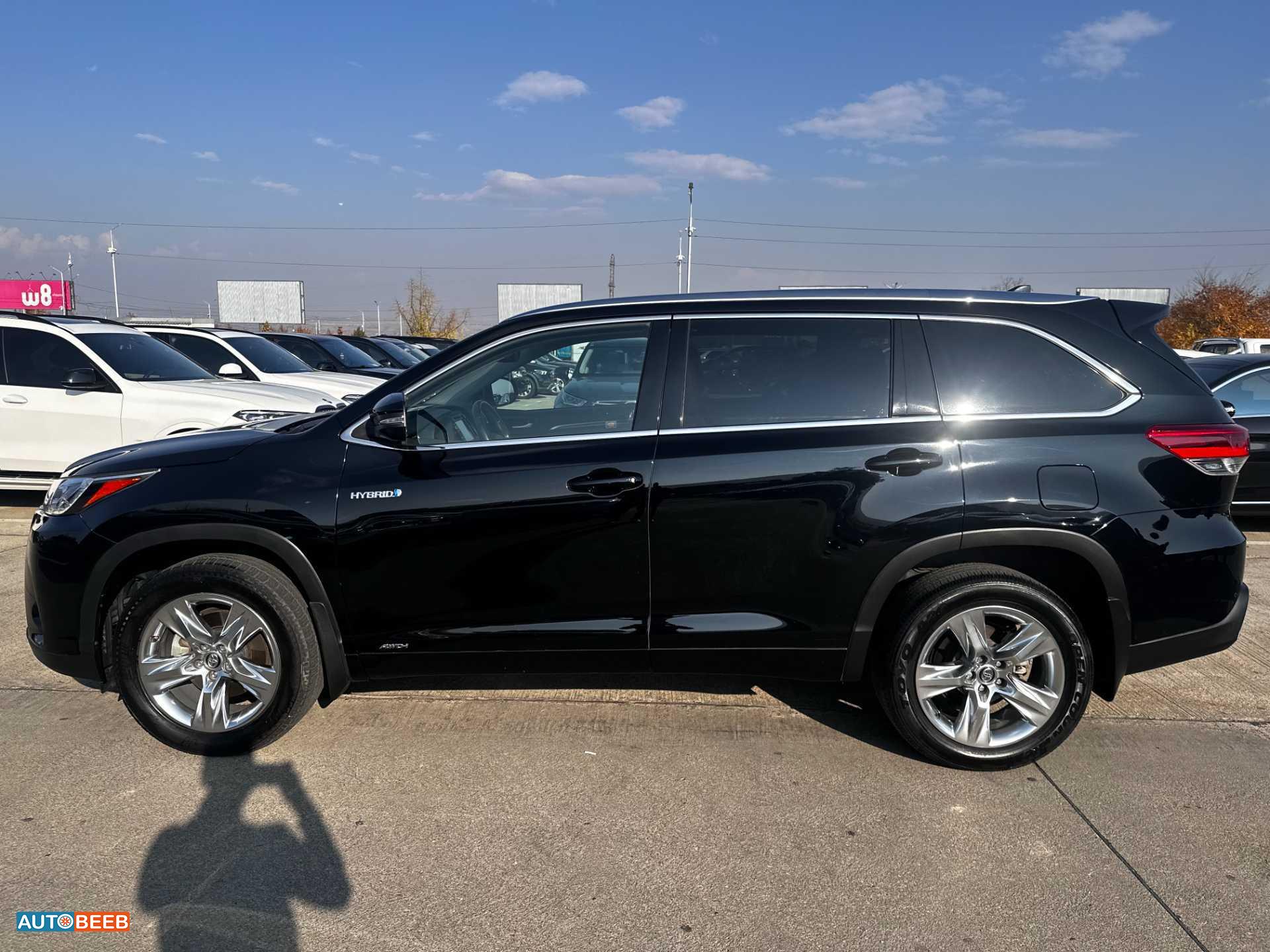 Toyota Highlander 2018