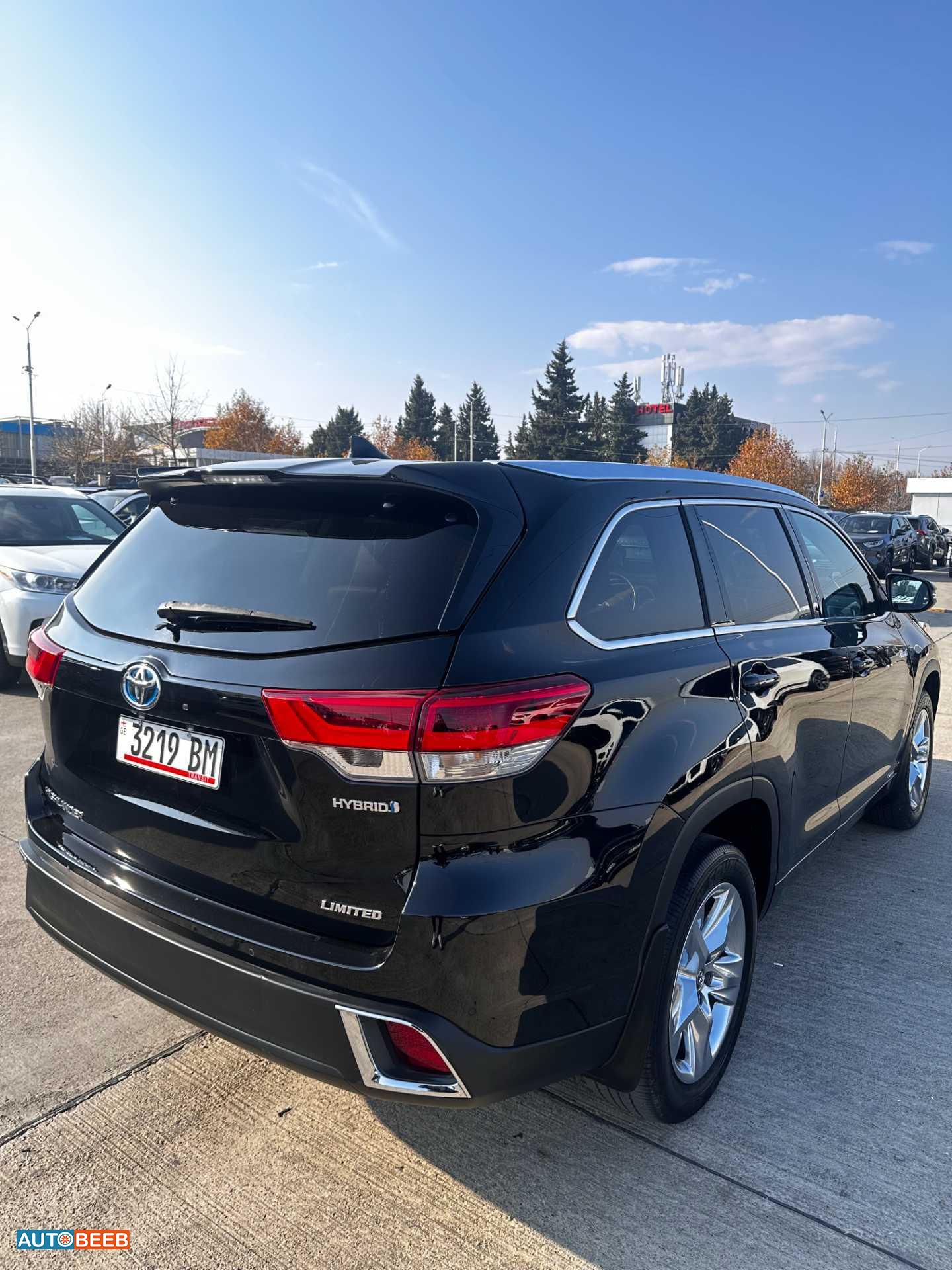 Toyota Highlander 2018