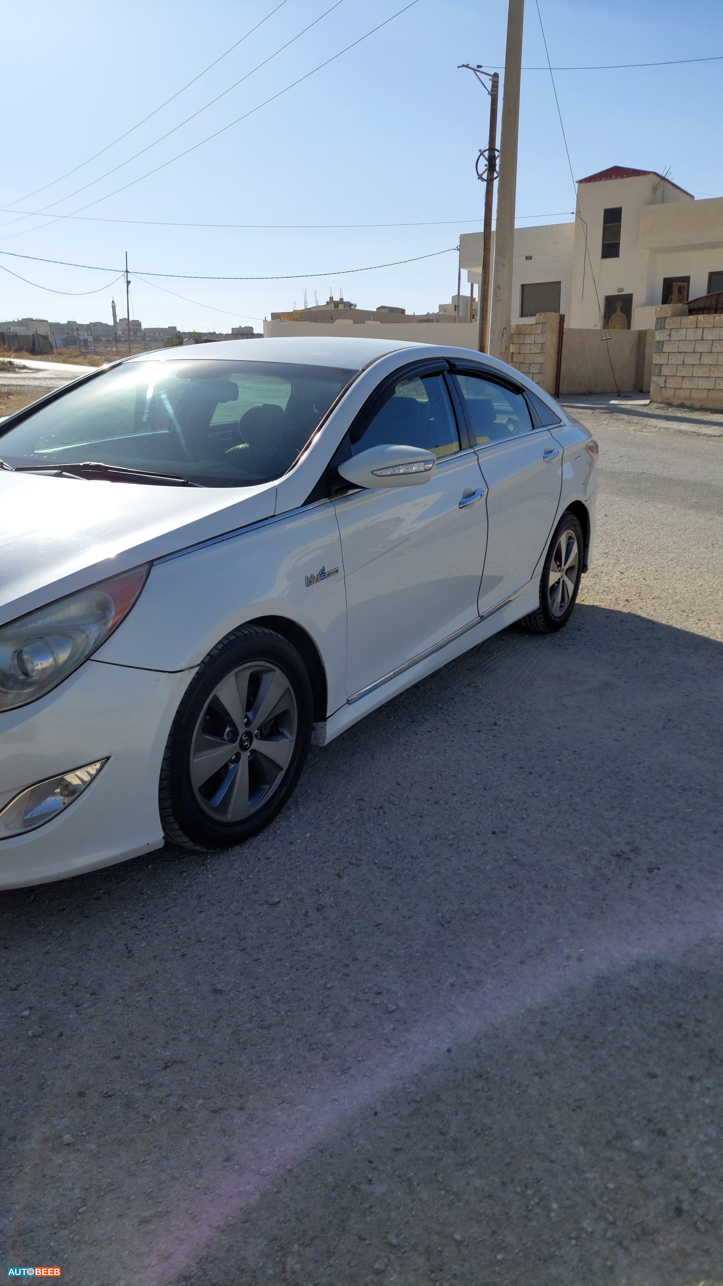 Hyundai Sonata 2012