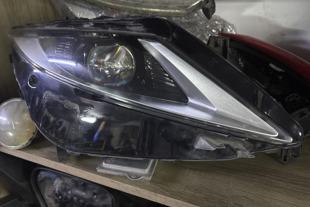 Lights Front light Lincoln MKZ