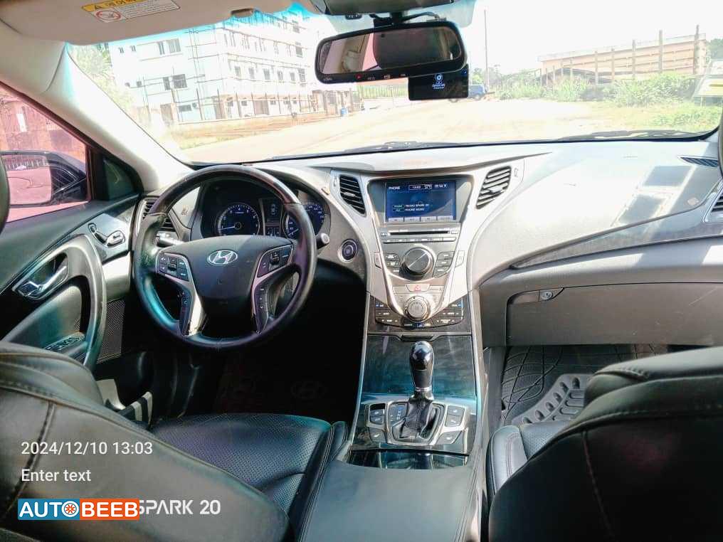 Hyundai Grandeur 2012