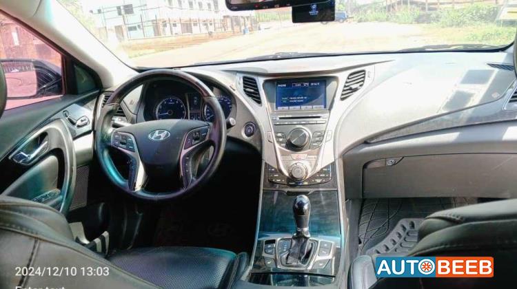 Hyundai Grandeur 2012