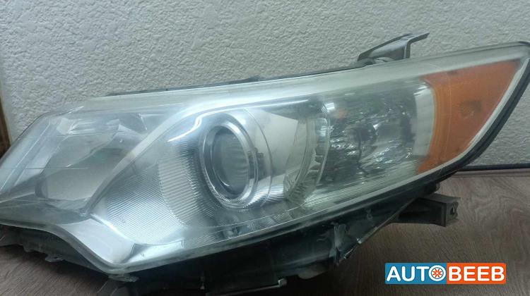 Lights Front light Toyota Camry