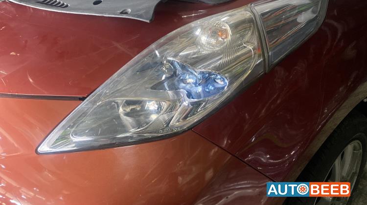 Lights Front light Nissan Leaf