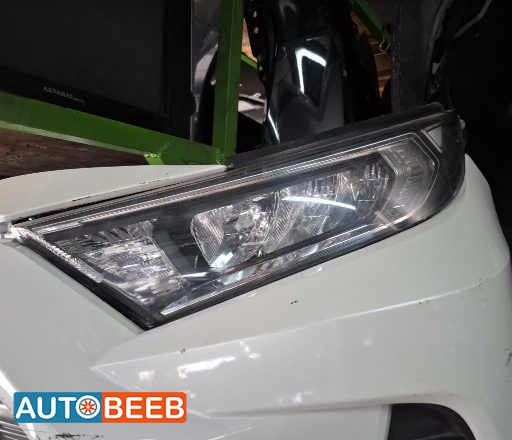 Lights Front light Toyota RAV4