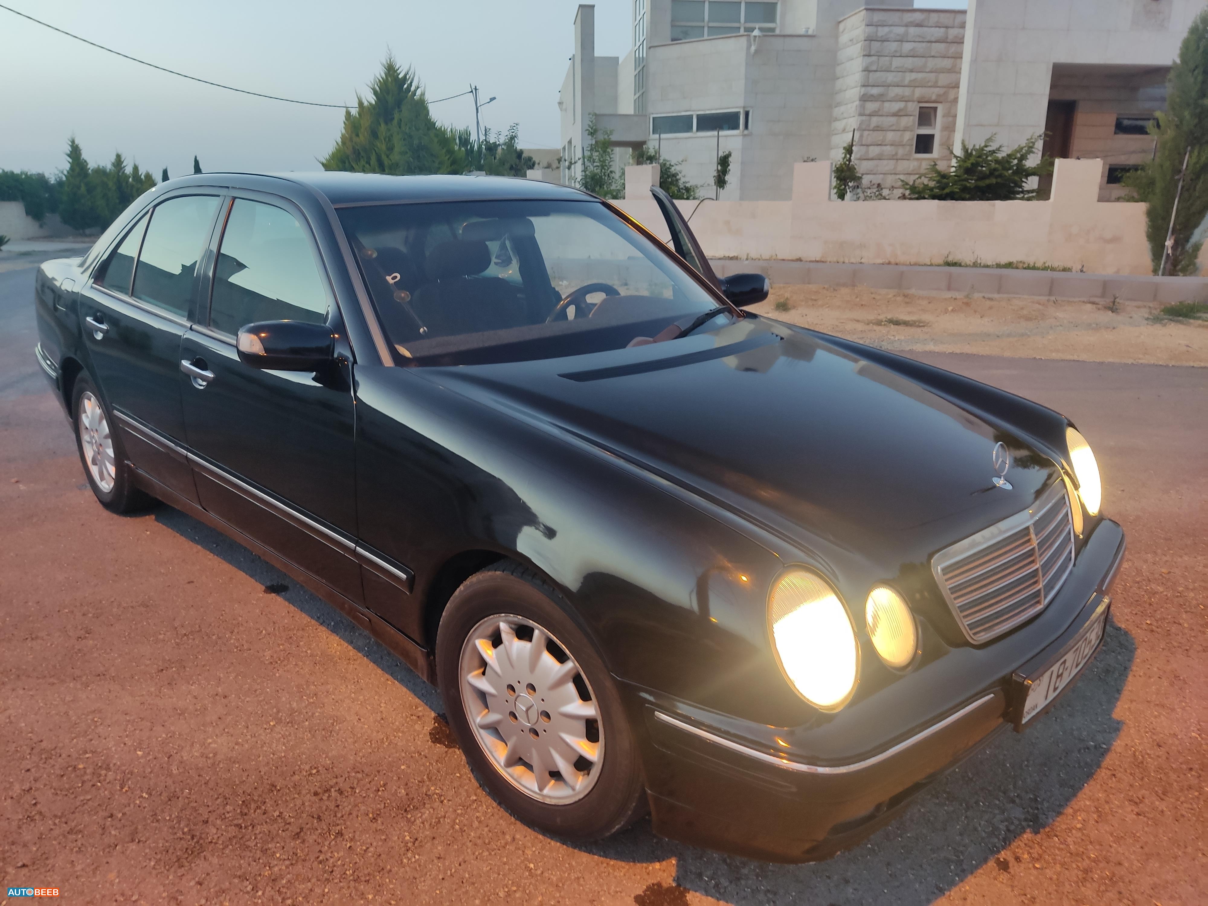 Mercedes Benz E200 2000