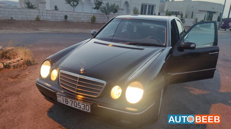 Mercedes Benz E200 2000