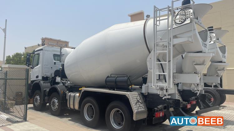 Concrete Mixer Mercedes Benz 2023