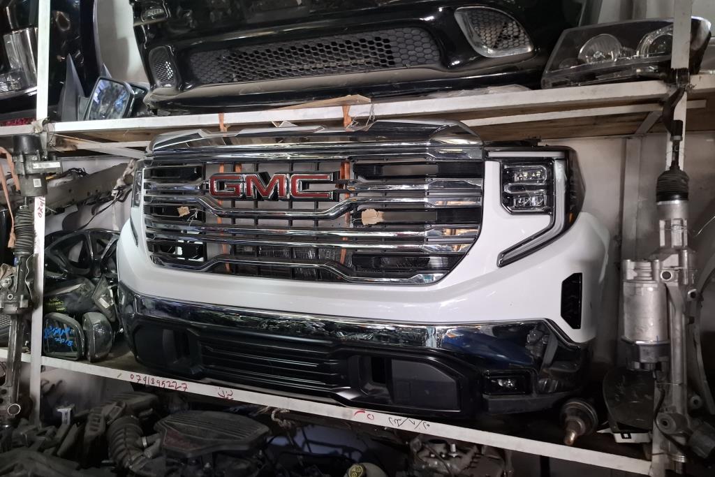 Body  Bumper GMC Sierra