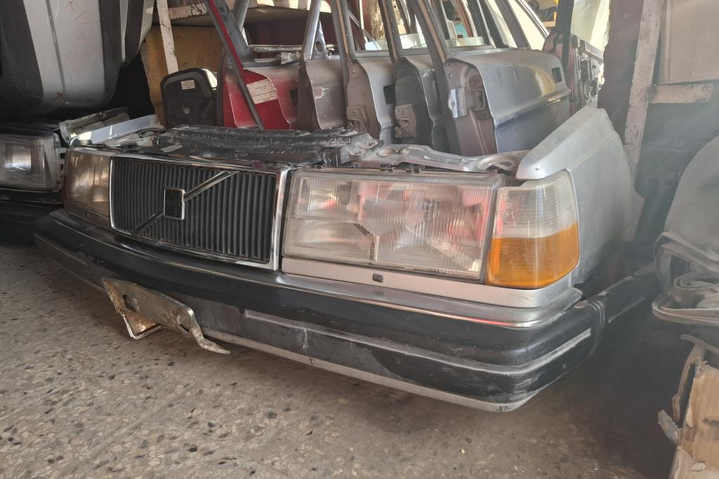 Body  Bumper Volvo 940