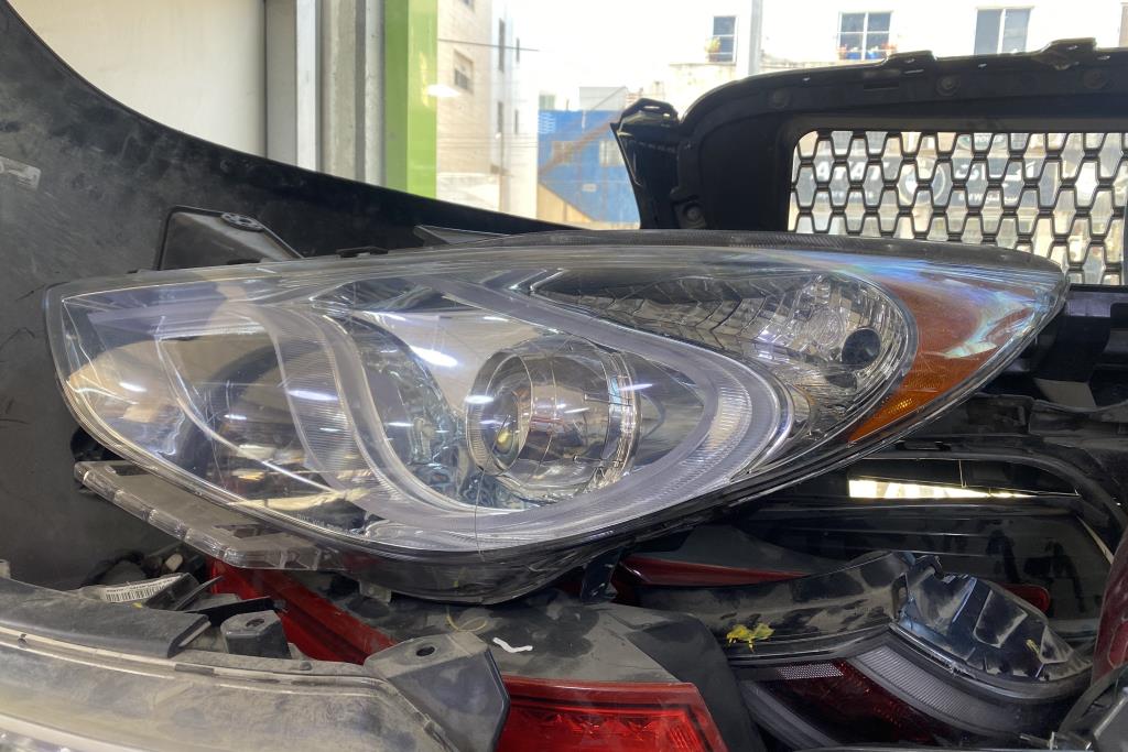 Lights Front light Hyundai Sonata