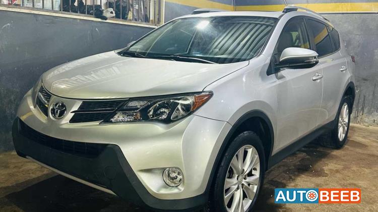 Toyota RAV4 2015