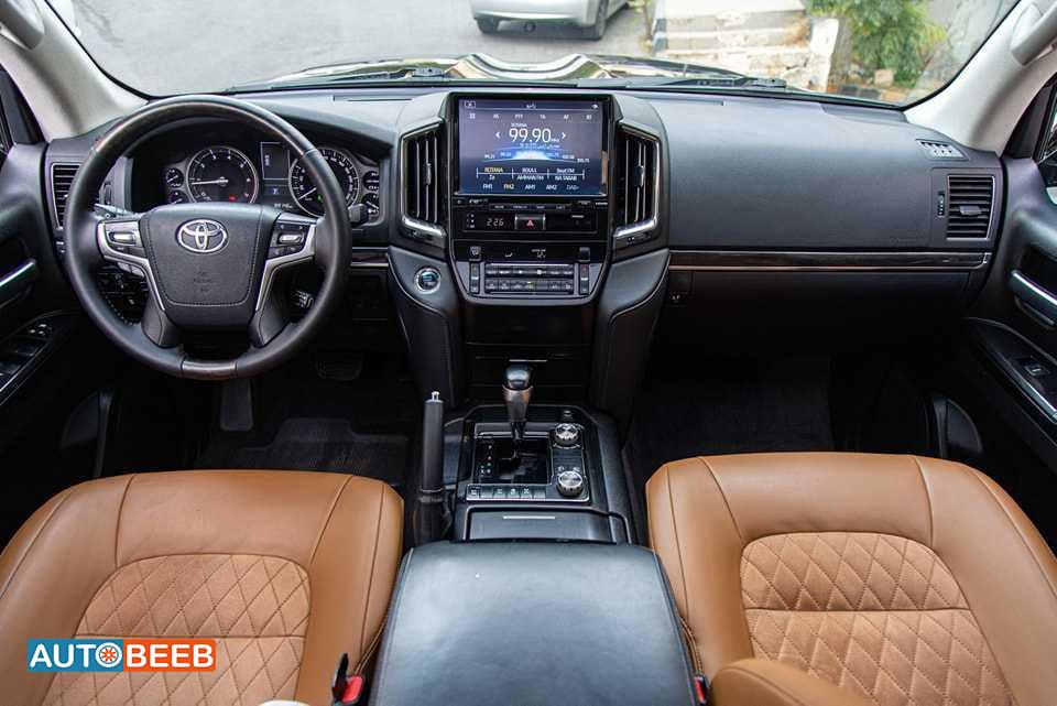 Toyota Land Cruiser 2021