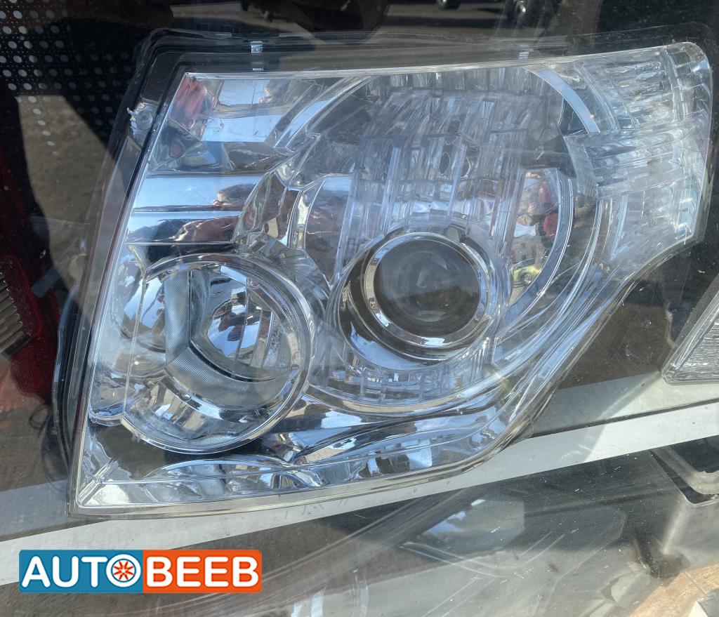 Lights Front light Mitsubishi Pajero