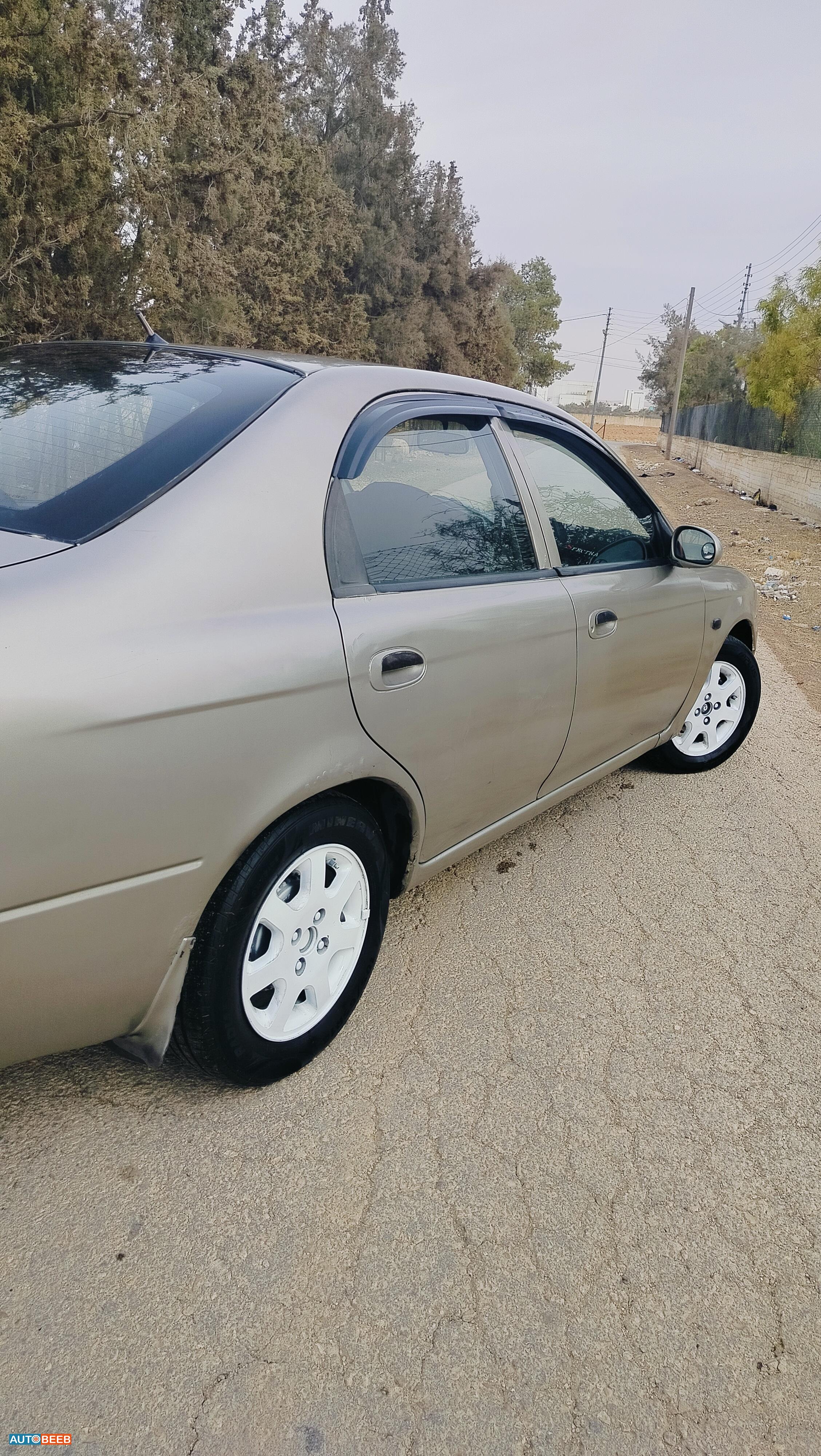 KIA Shuma 2000