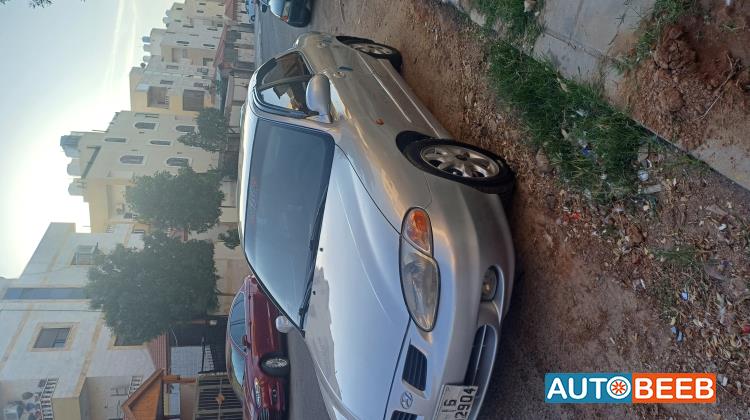 Hyundai Avante 1999