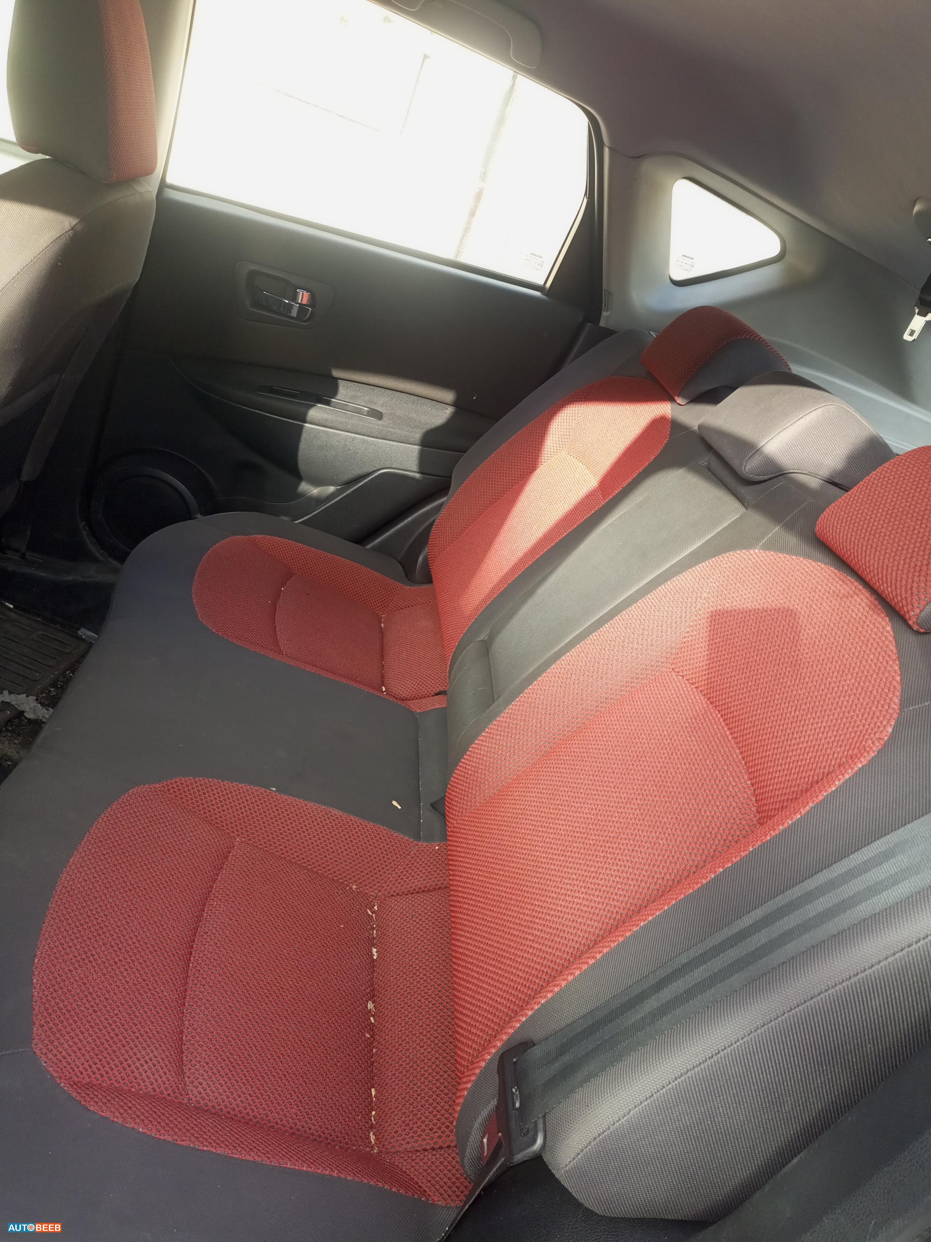 نيسان قشقاي 2008