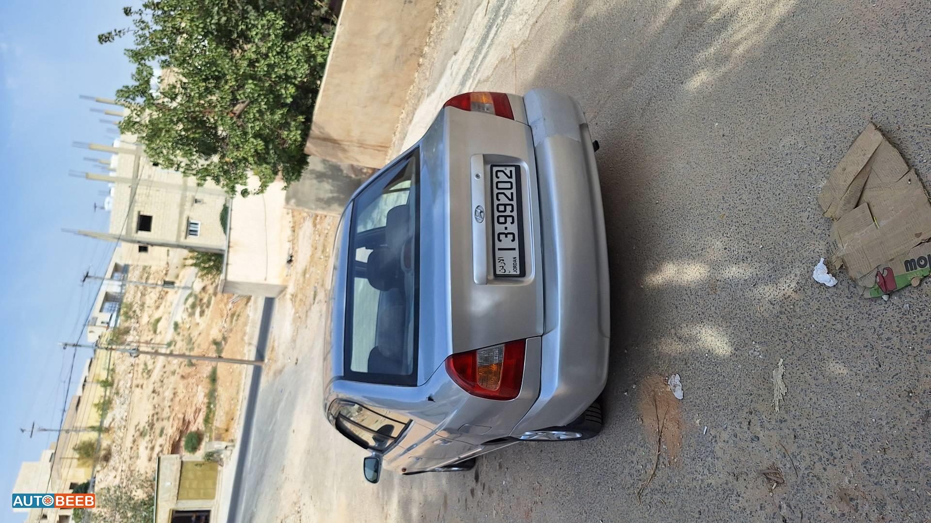 هيونداي فيرنا 2000