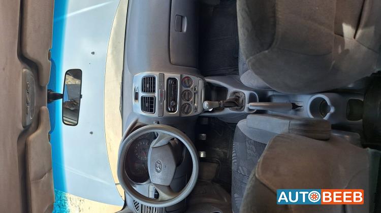 هيونداي فيرنا 2000