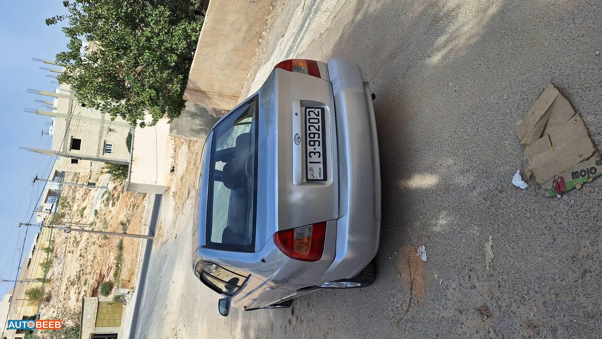 هيونداي فيرنا 2000