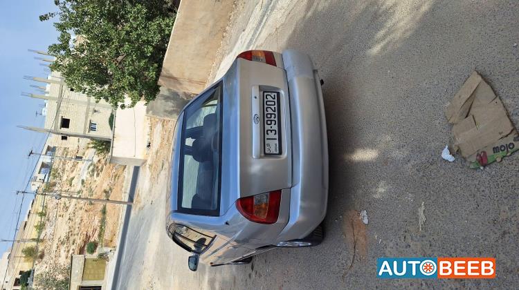 هيونداي فيرنا 2000