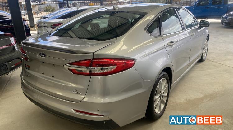 فورد فيوجن 2020