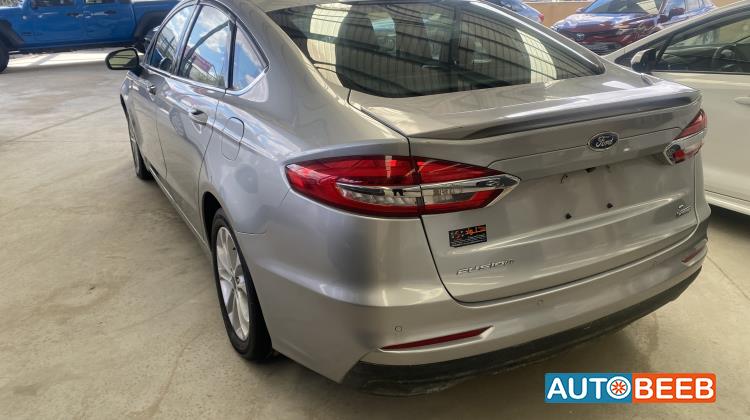 فورد فيوجن 2020